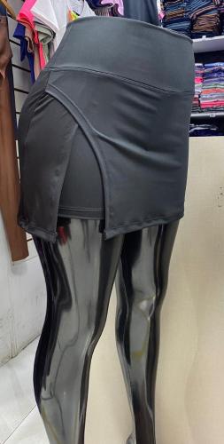 Short Pollera con Tajo de Hockey - Miniatura 2
