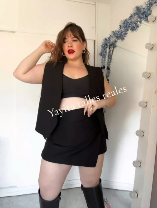 Conjunto Chaleco Short Pollera