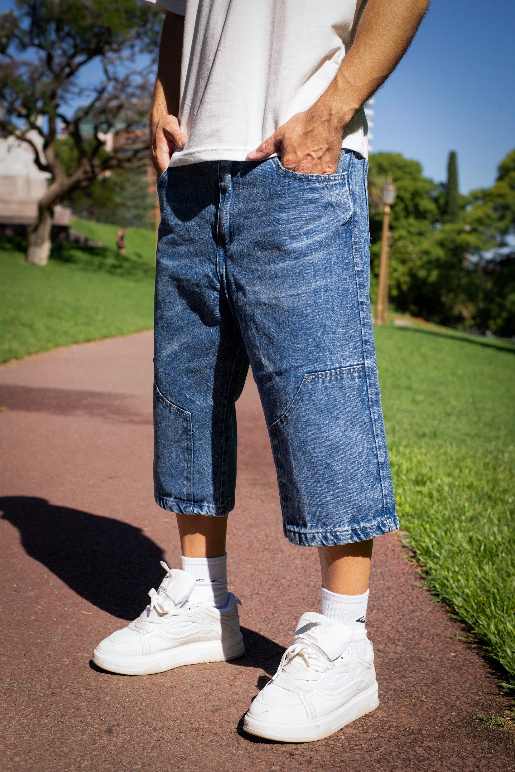 Saenz Peña - Bermuda Baggy 3/4 con Bigotes - Imagen4(1).jpg