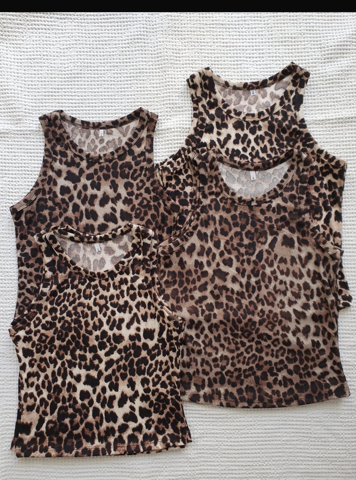 Musculosas Print y Remeras Print - IMG_2085.jpeg