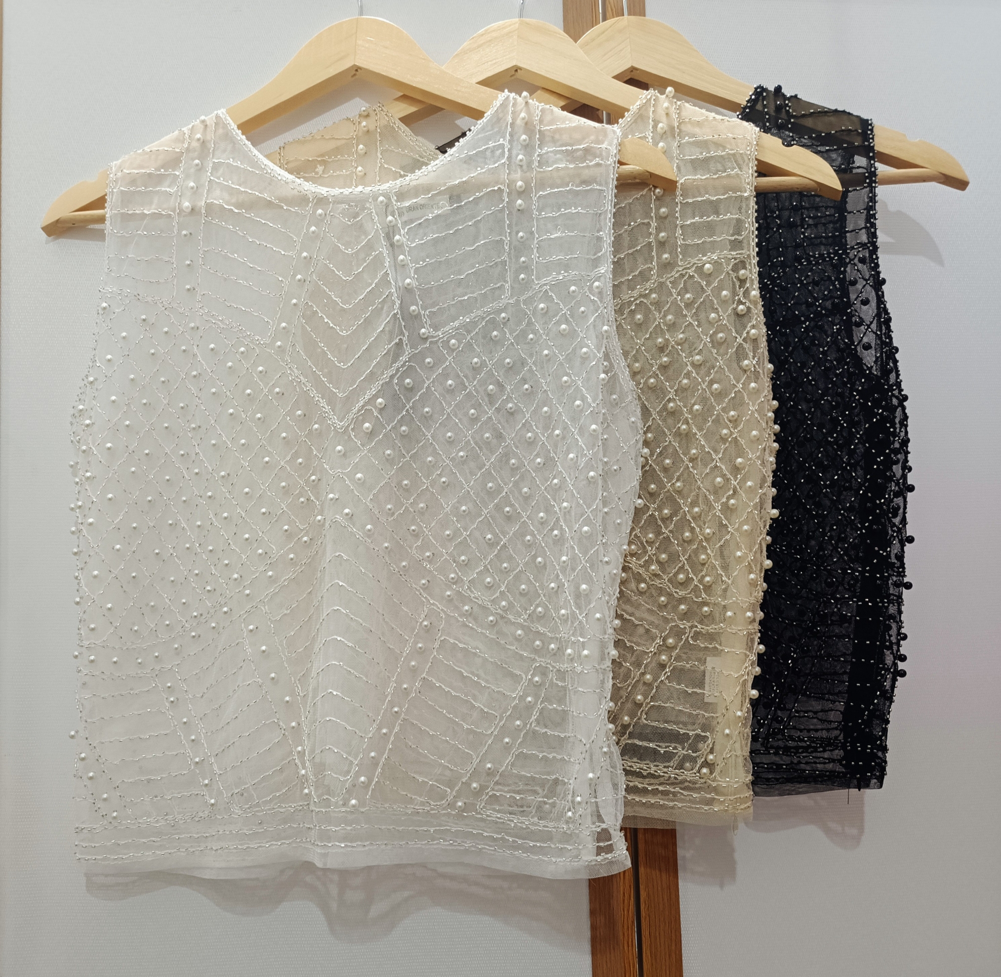 Blusa Musculosa Brillo Perlas - Imagen 3