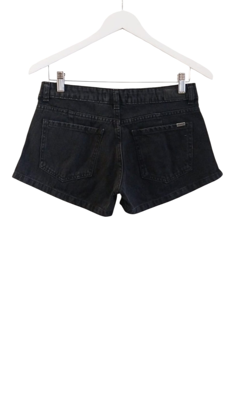Short Lola Venom - WhatsApp%20Image%202025-12-12%20at%2017.29.31%20(1).jpg