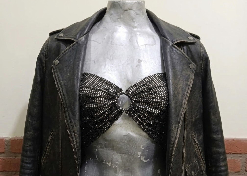 Top con Brillos Aplique - Imagen 3