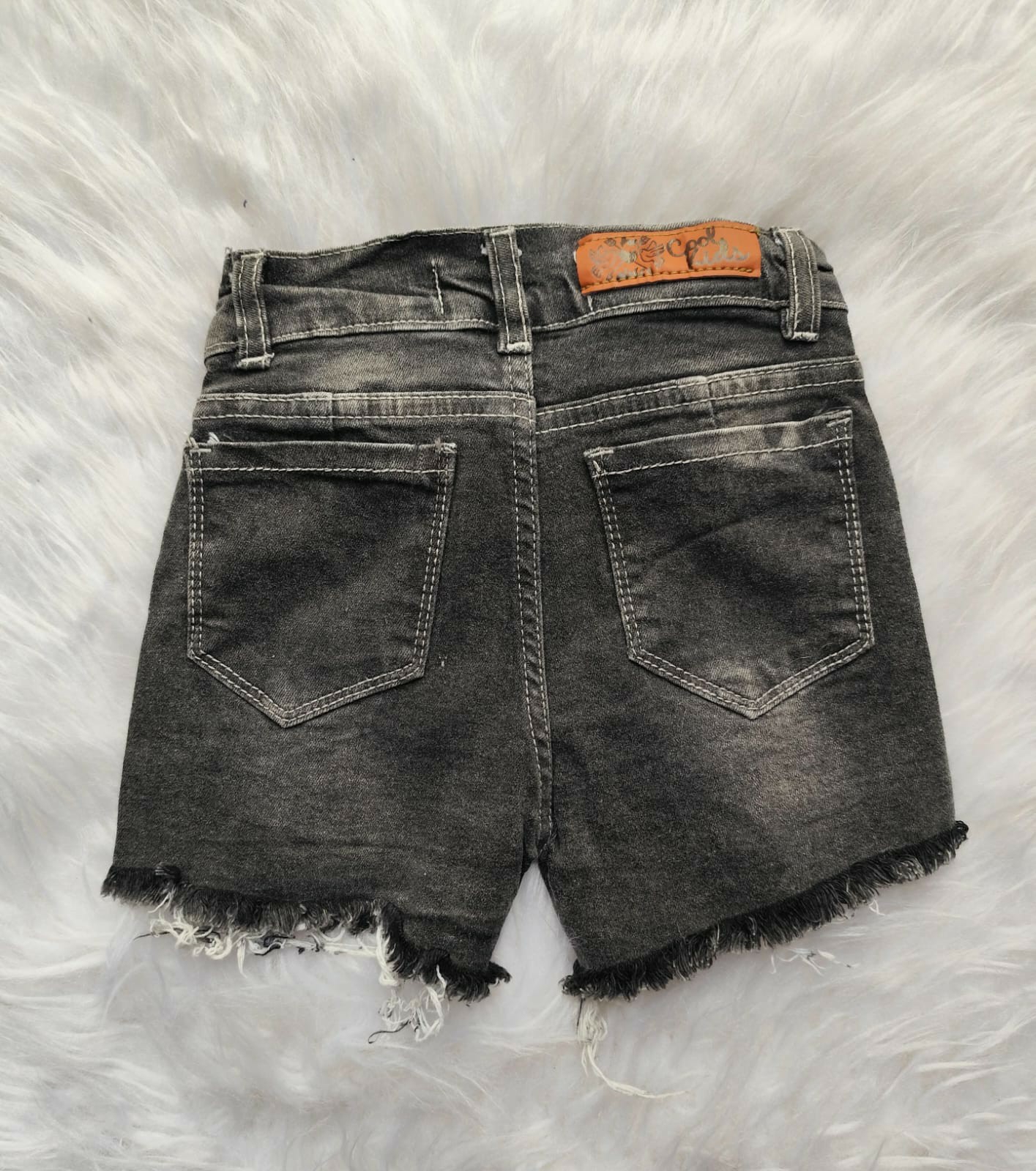 Short Gris Elastizado con  de Nenes - Imagen 2