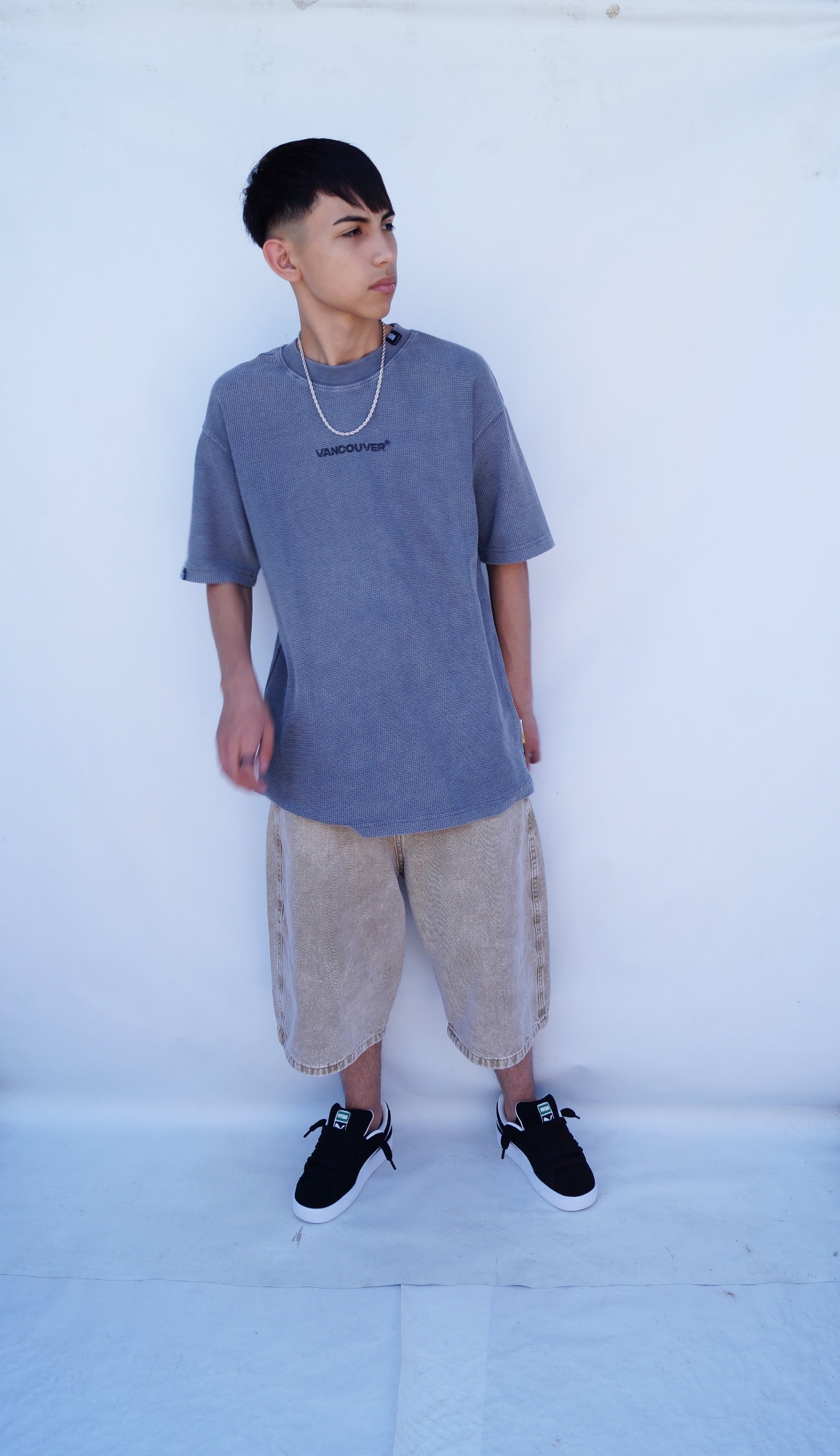 Teens Bermuda Baggi Camel Liso - Imagen 4