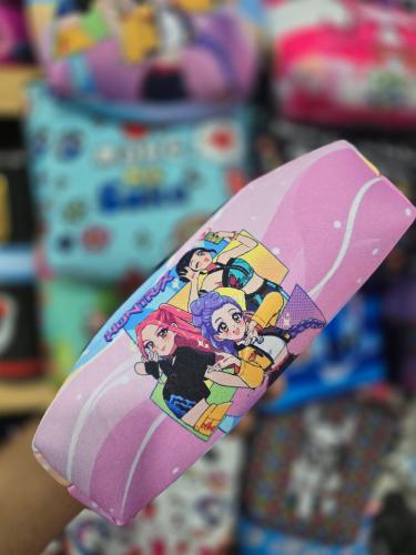 Cartucheras Guerreras  Kpop