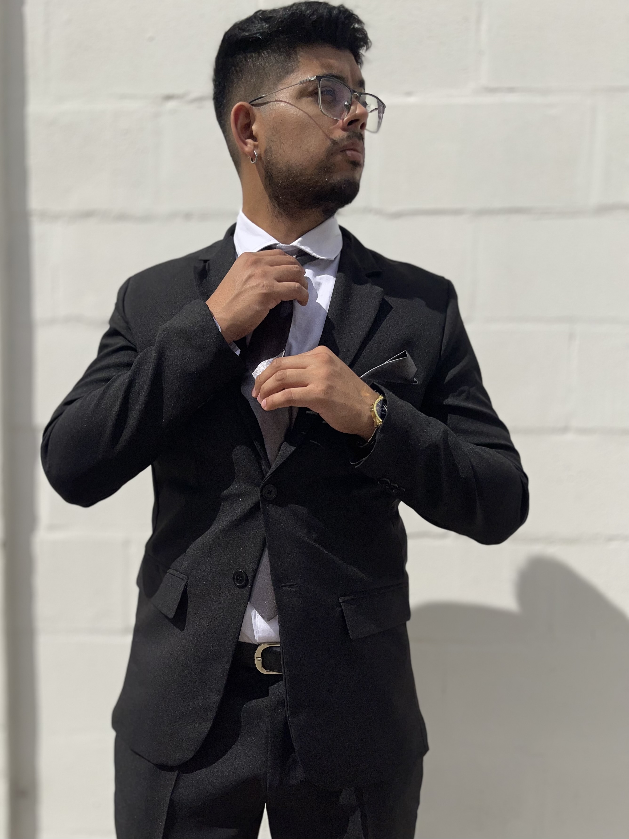 Traje Negro de Hombre Liso - IMG_5957.jpeg
