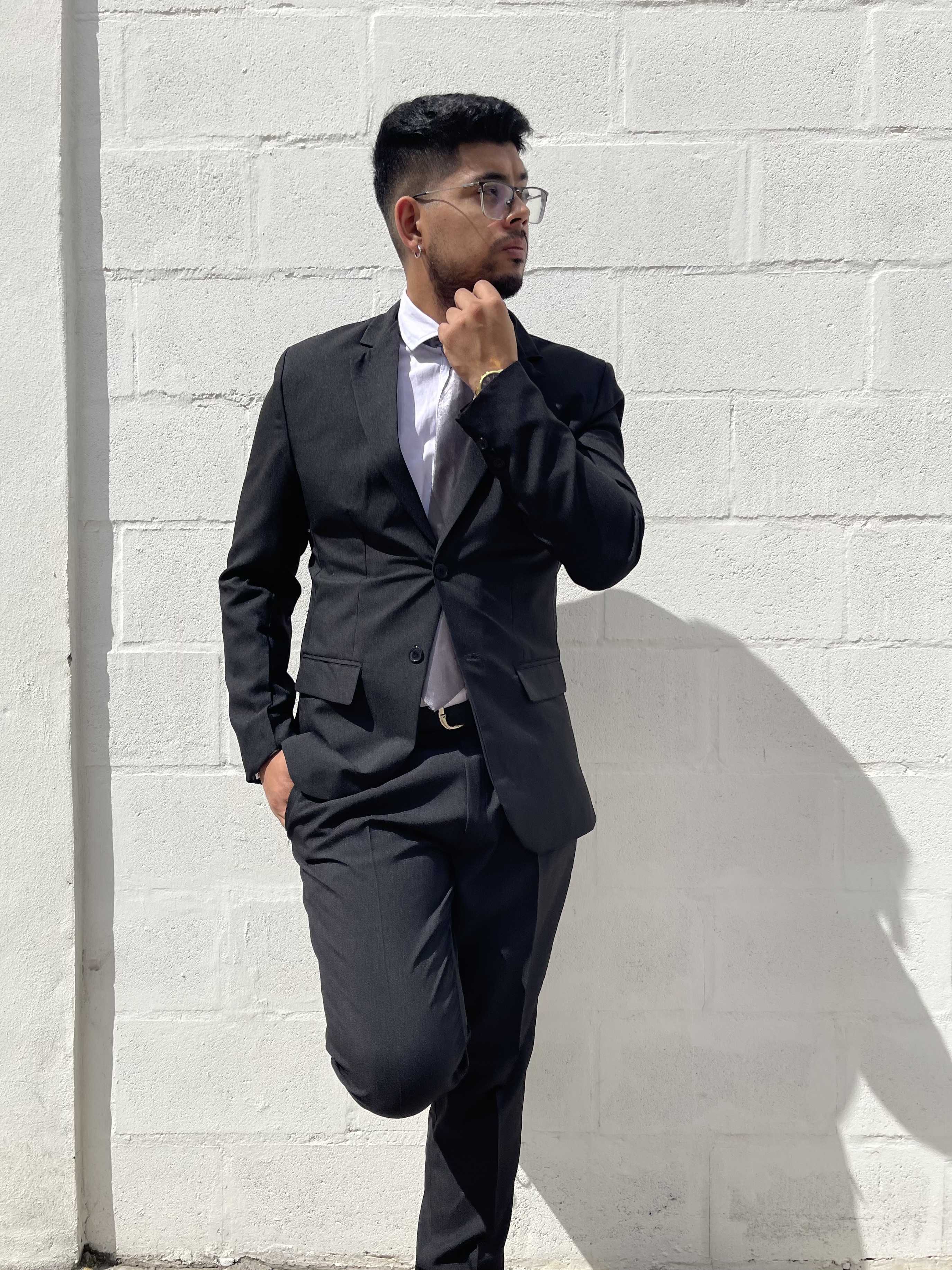 Traje Negro de Hombre Liso - IMG_5954.jpeg