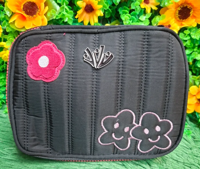 Nuevo Ingreso de Cartuchera Impermeable de Excelente Calidad 
con Separadores