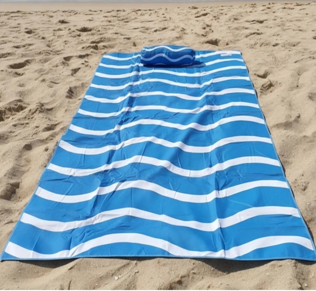 Toallón Playero con Almohada - Imagen 3