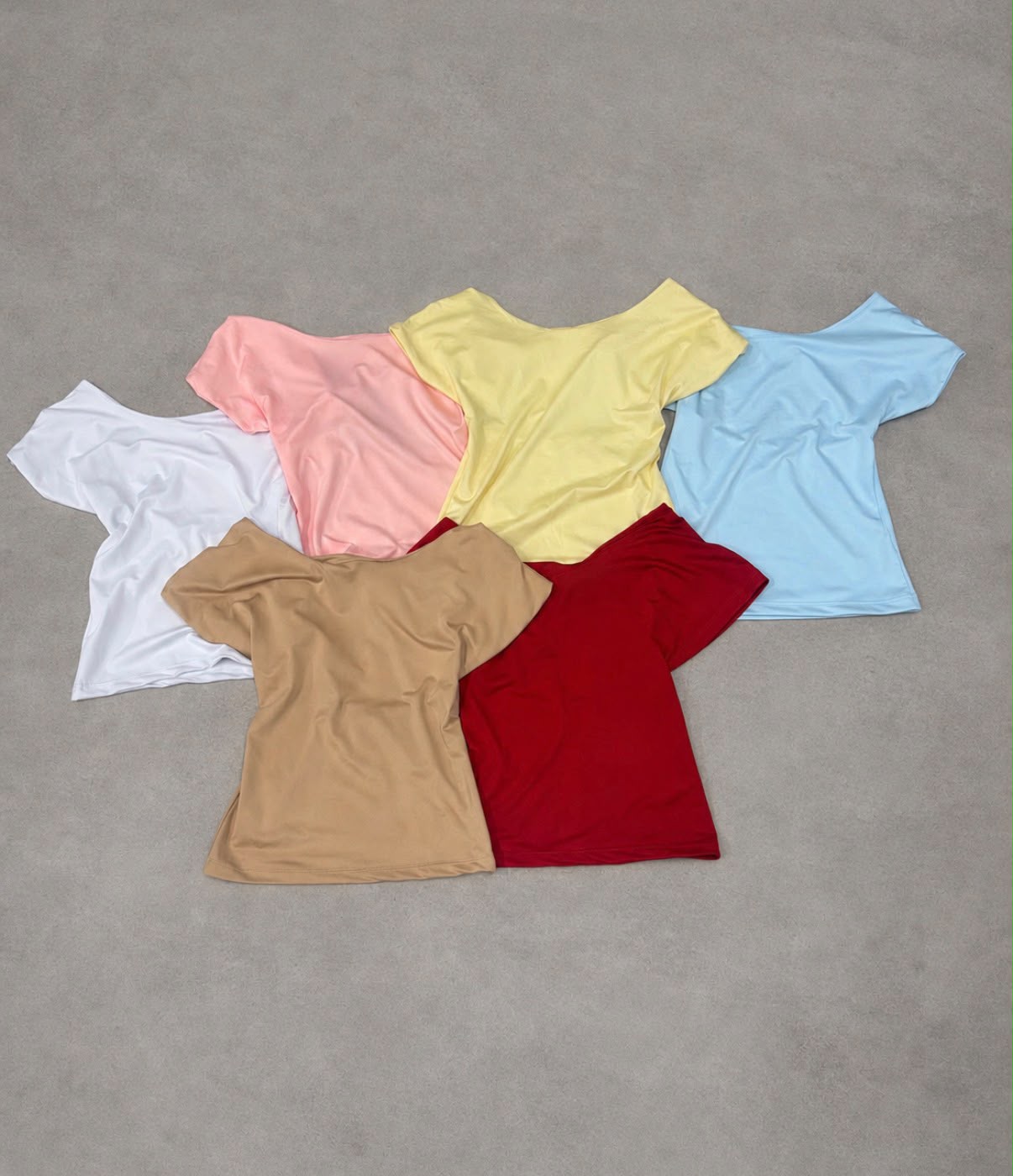 Camiseta Espalda Descubierta Microfibra Megan - WhatsApp%20Image%202026-08-13%20at%203.01.07%20PM.jpeg