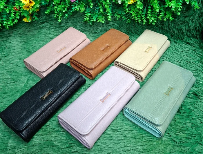 Billeteras de Cuero Pu con Broche Excelente Calidad .