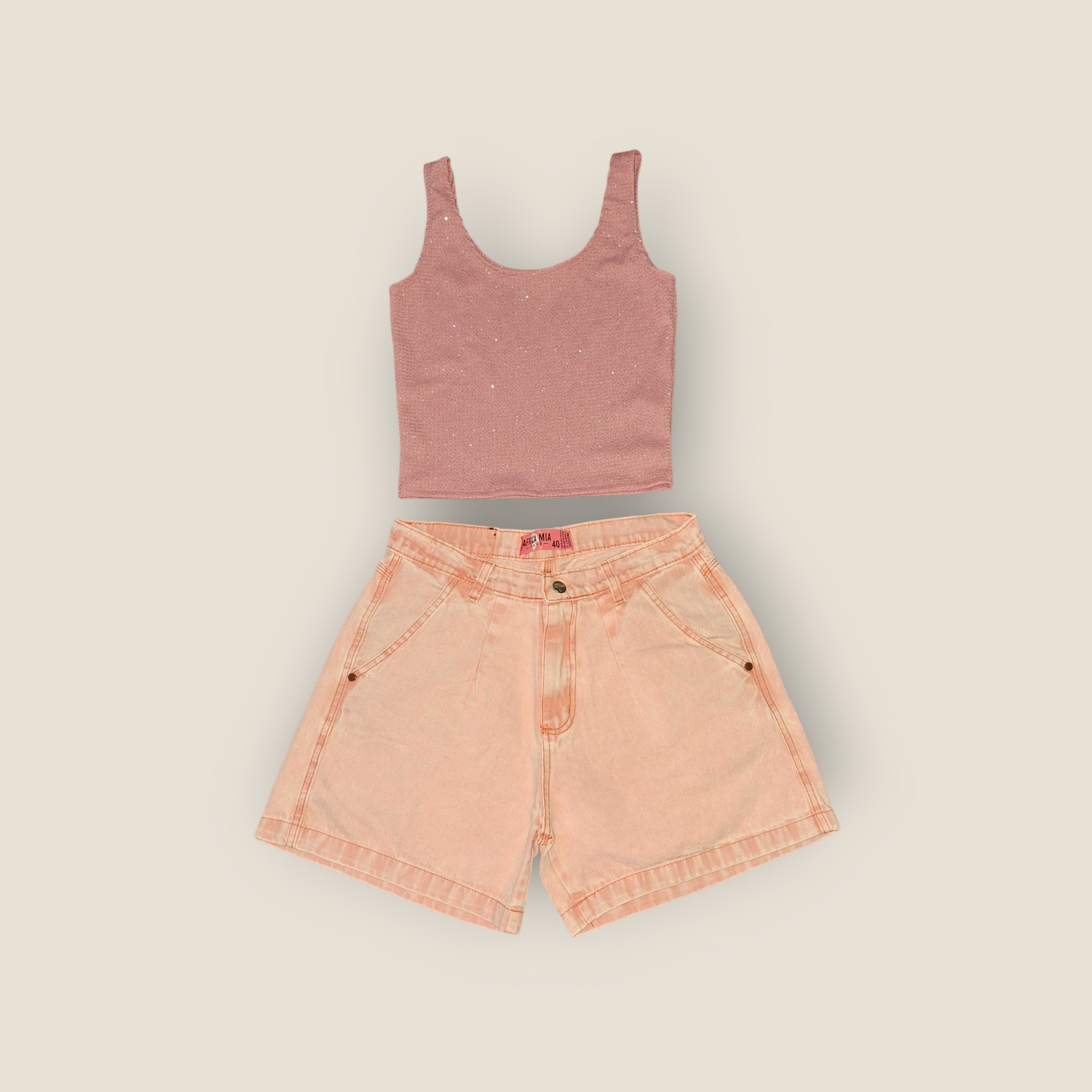 Shorts Larguito Tipo Beemuda - Imagen 2