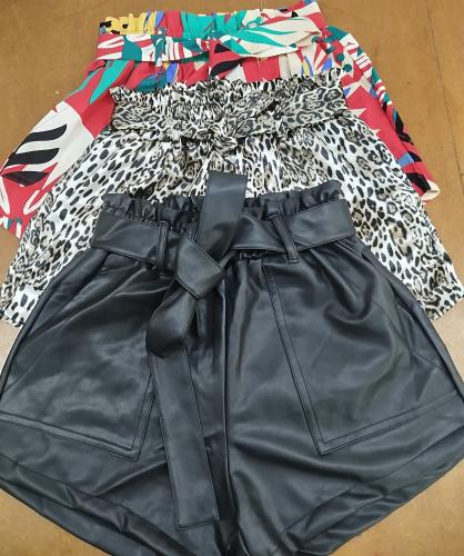 Shorts Amber