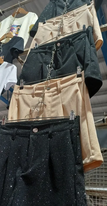 Short Sastrero Brilloso