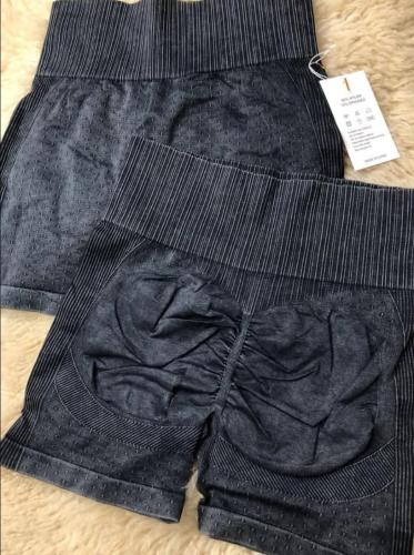 Short Negro Pre Lavado