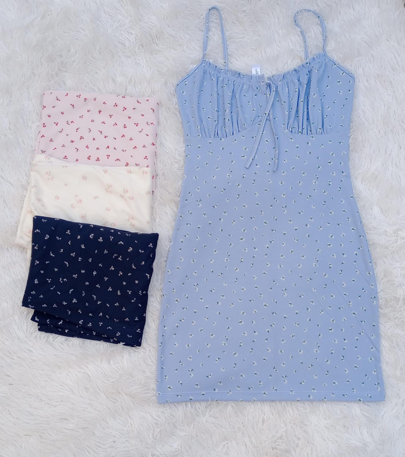 Vestido Corto - Imagen 3