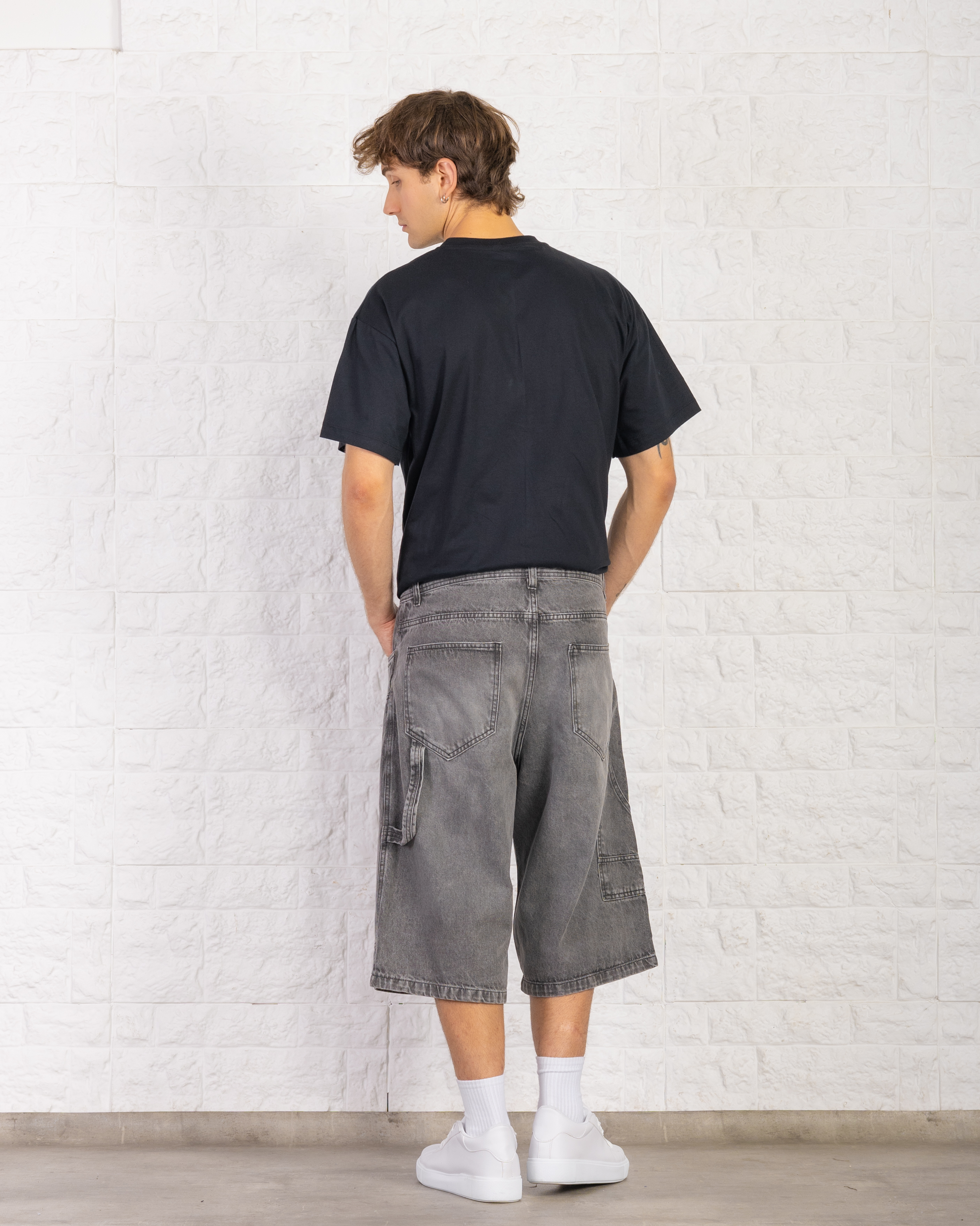 Bermuda Carpintero de Jeans - CUERPO%20ENTERO%20(14).jpg