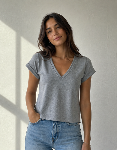 Remeras Básicas Escote en V Algodón