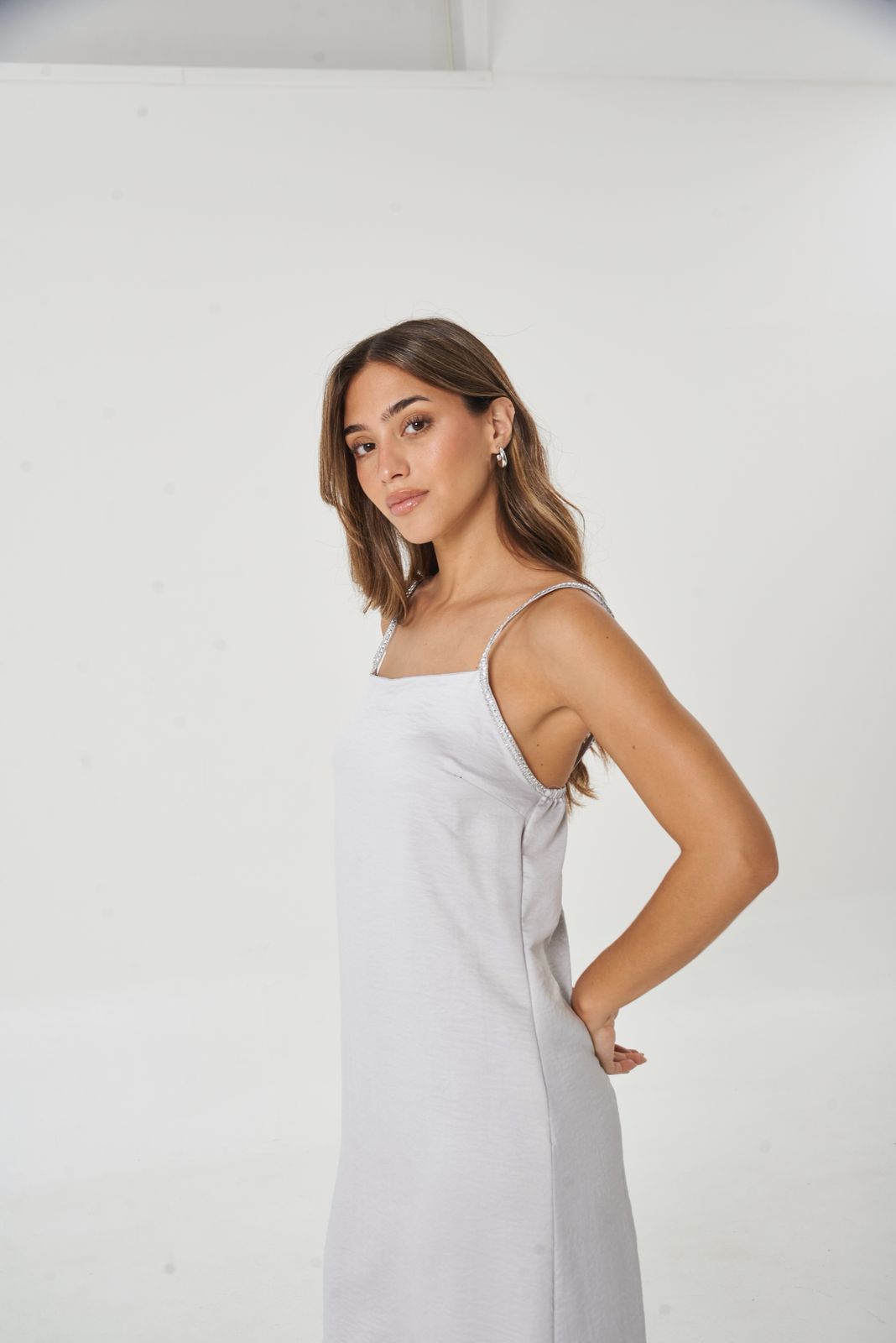 Vestido Bretel - WhatsApp%20Image%202025-12-29%20at%2015.01.48.jpeg