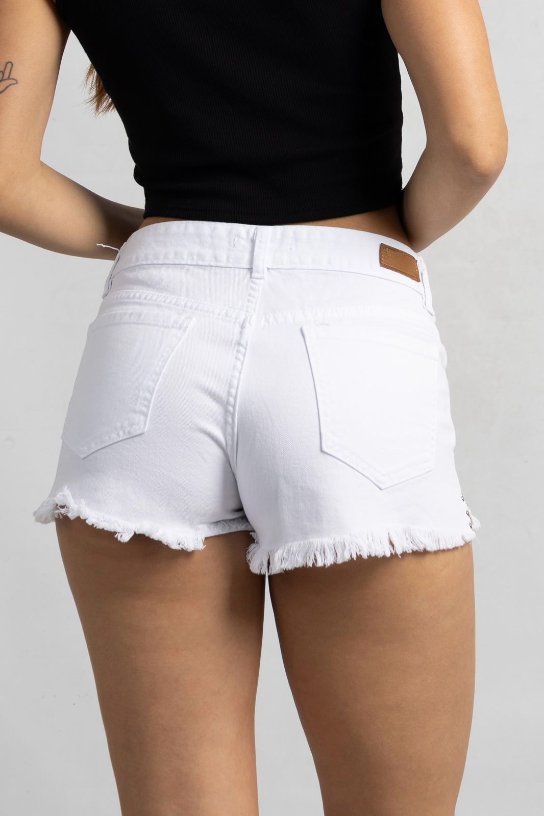 Short Jeans Blanco Desflecado - Imagen 2