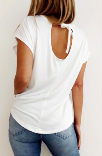 Remera Amplia con Moño