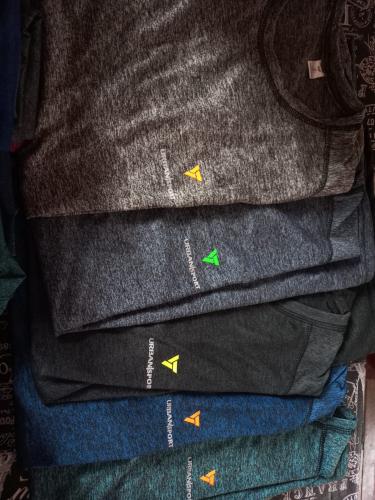 Remeras Deportivas Especiales X Mayor - Miniatura 2