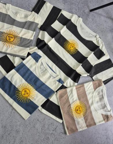 Remera Combinada Sol de Mayo