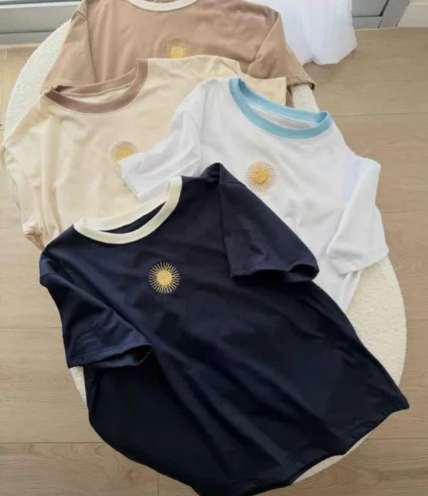 Remera Lisa Sol de Mayo Bordada