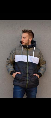 Campera Inflable con Corderito X Dentro y Capucha Desmontable  Talles del 2 al 4 - Miniatura 3