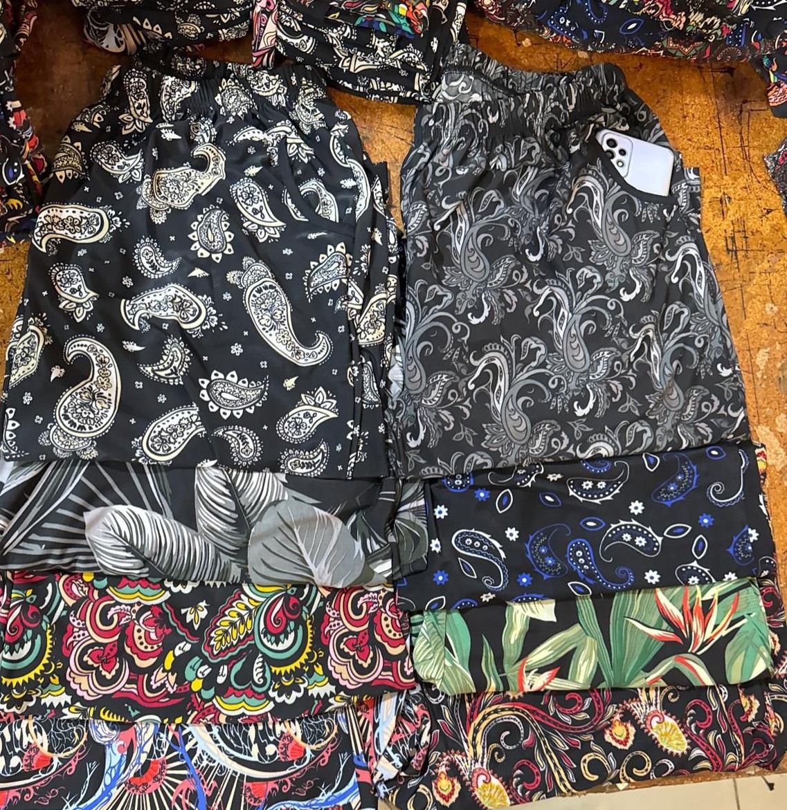 Bermudas de Seda Fría con Bolsillo - Imagen 4