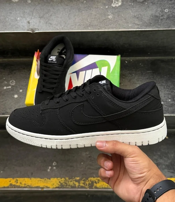 Nike Sb Dunk Black