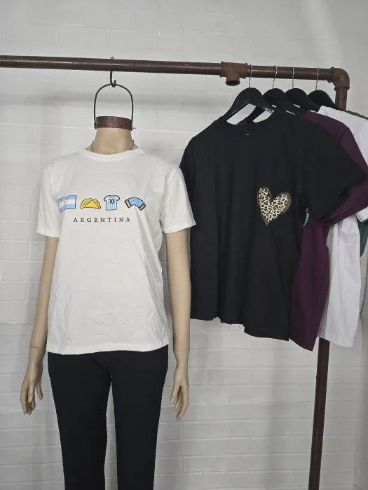 Remera Algodón Peinado 24 1 Eestampada