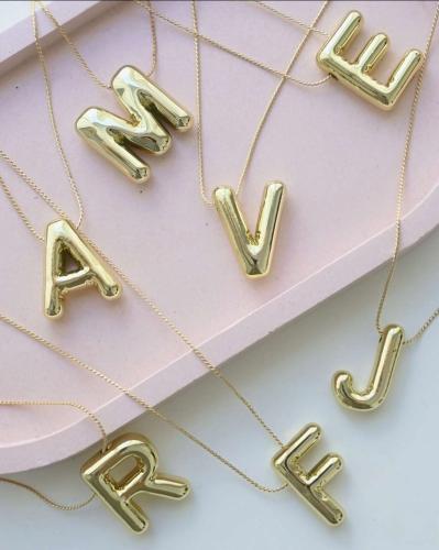 Collar Inicial Bubble Letters