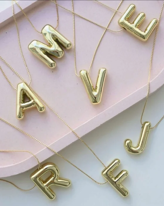 Collar Inicial Bubble Letters