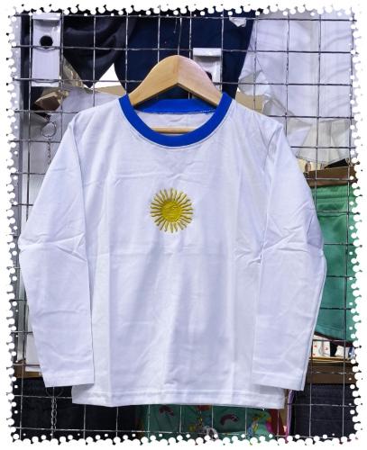 Camiseta Bordada Sol de Mayo de Niños - Miniatura 4