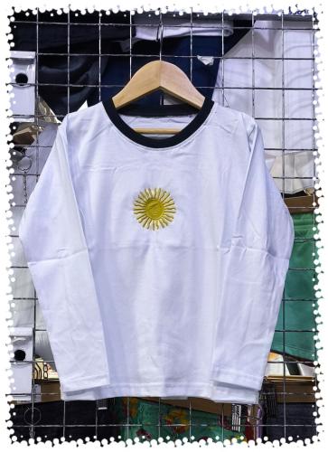 Camiseta Bordada Sol de Mayo de Niños - Miniatura 5