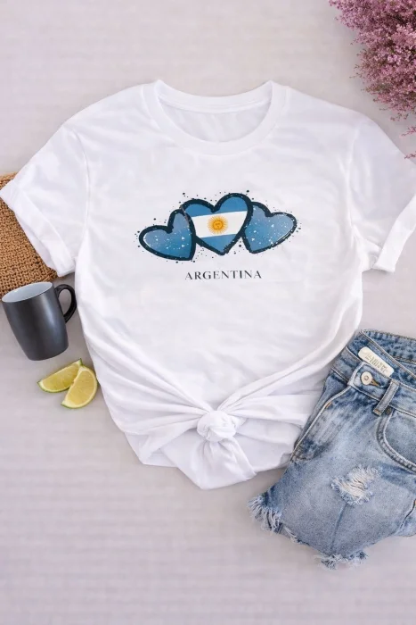 Remera Corazones
