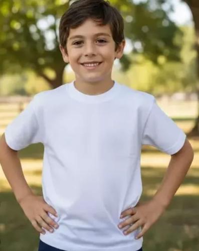 Remera Blanca Escolar