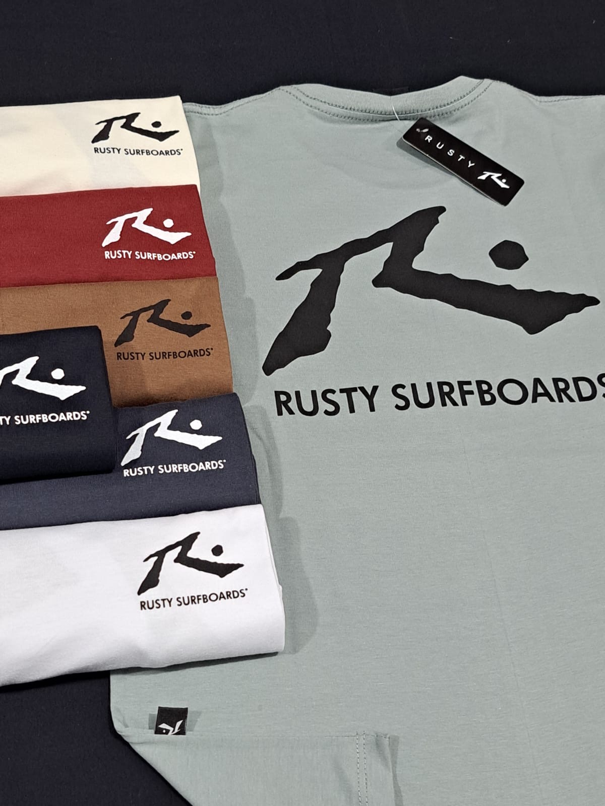Remeras Premium - 12217c7d-ca3c-4b45-87fb-49bddd102bb0.jpeg