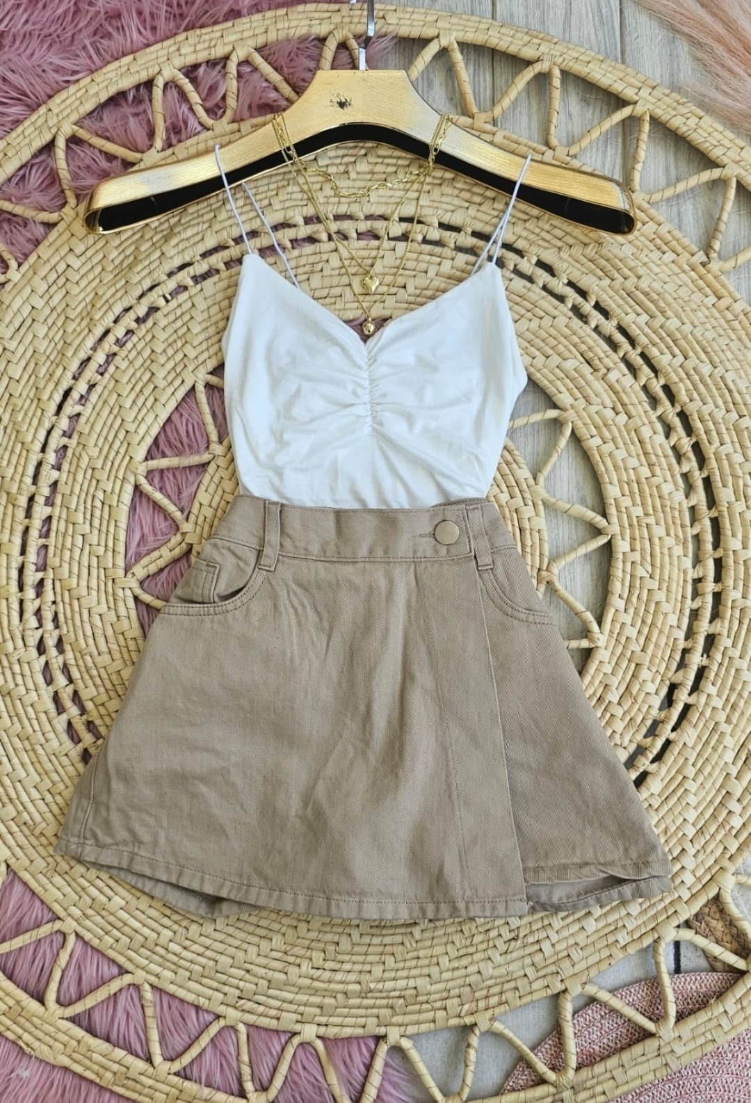 Shorts Pollera Beige - Imagen 3