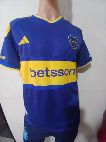 Nuevo Ingreso de Camisetas Deportivas Logos Bordados