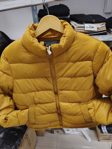 Campera Tipo Uniclo - Miniatura 2