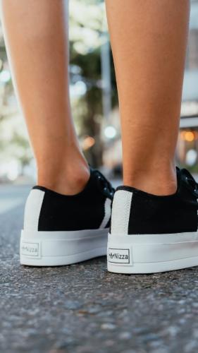 Zapatillas Adidad Nizza Negro Nacionales - Miniatura 3
