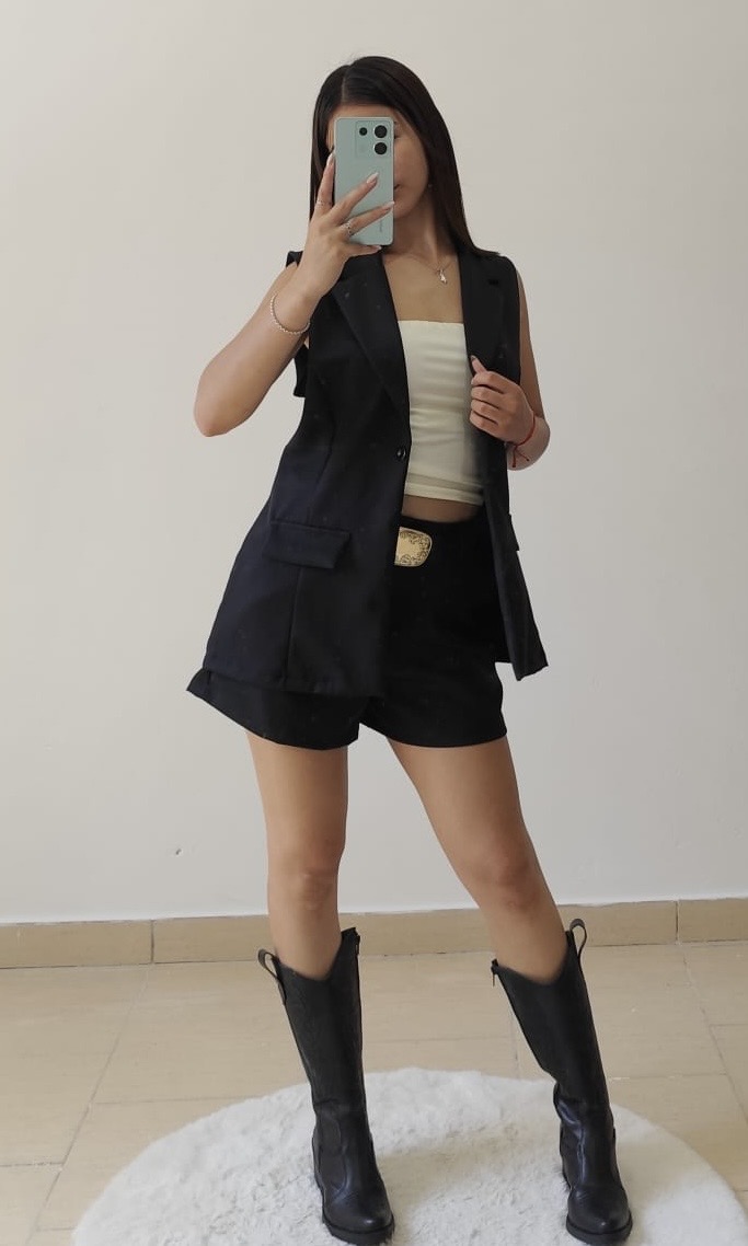Conjunto Sastrero Chaleco Largo Talle 2 al 5 - 076c9264-2856-4040-91e1-1cb98f5d29b4.jpeg