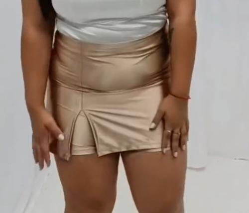 Short Pollera de Saten
