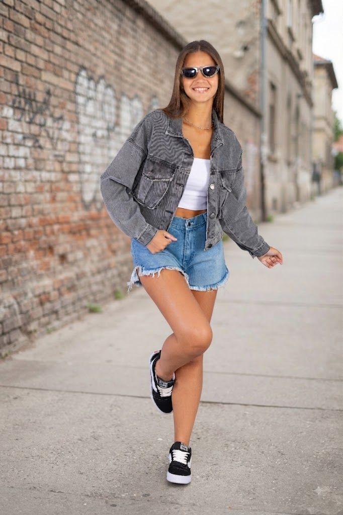 Chaqueta de Jean - watermarked_img_9732379194766619288.jpg