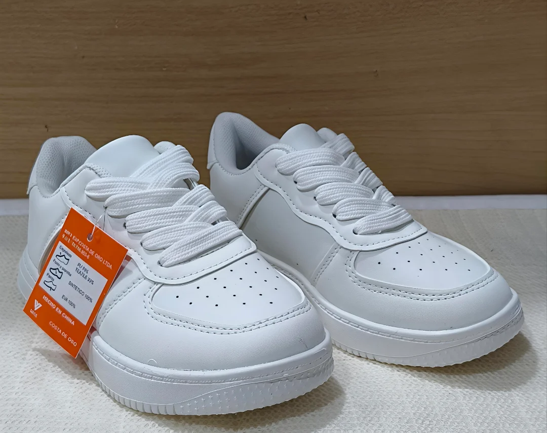 Zapatillas Infantiles Blancas - Imagen 2