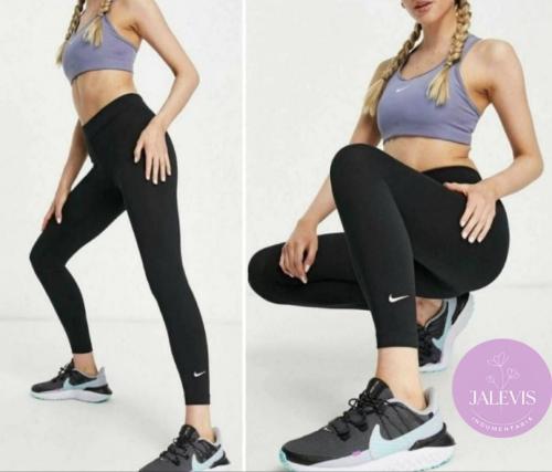 Calza Nike con Pipa