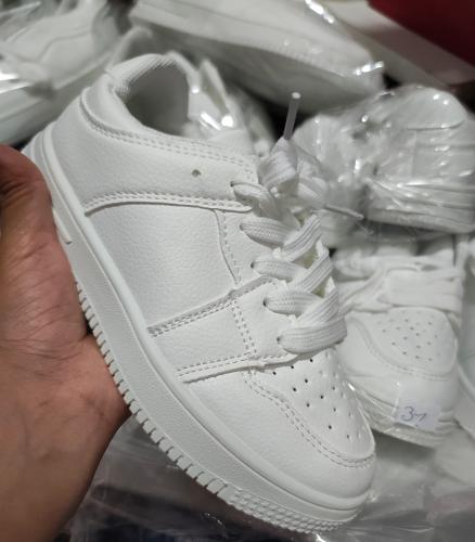 Zapatillas Blancas